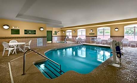 Country Inn & Suites by Radisson, Concord (Kannapolis), NC