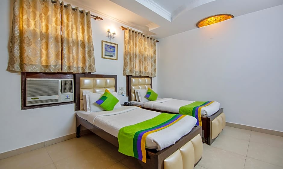 Treebo Paras International