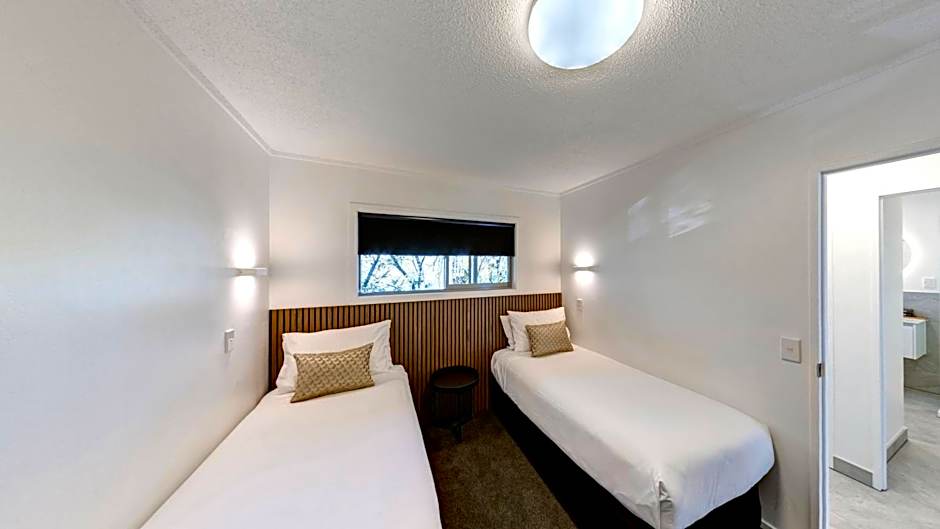 Blue Peaks Lodge