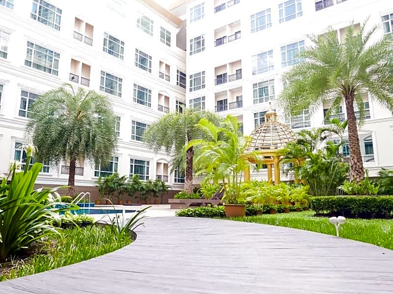 Hope Land Hotel  Sukhumvit 46/1