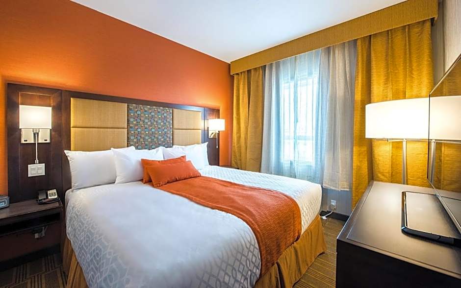 Best Western Plus Chateau Fort St. John