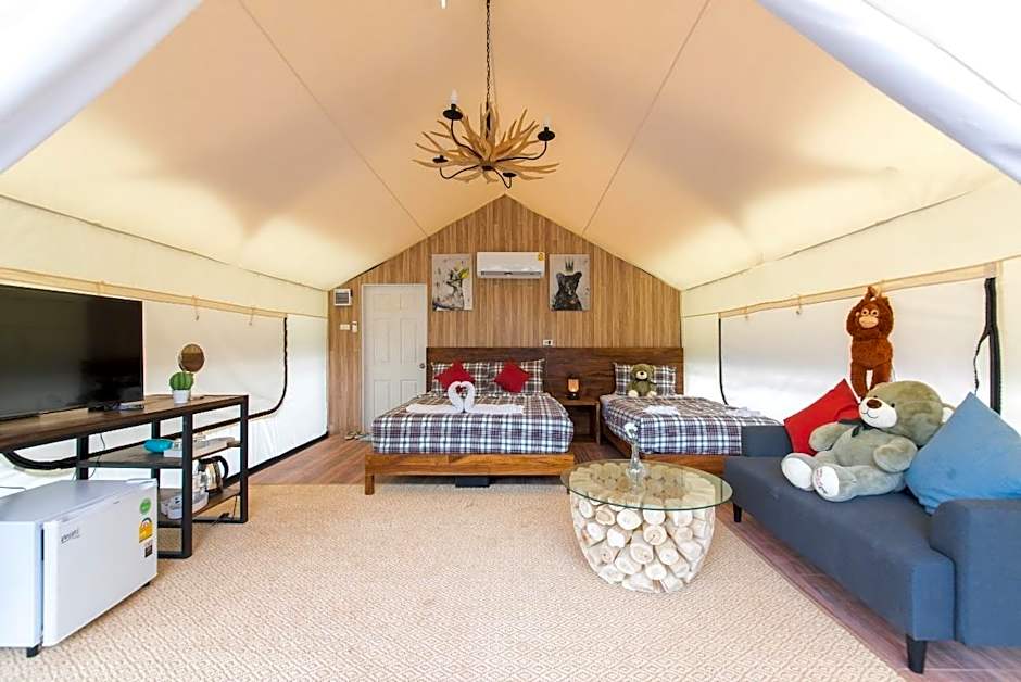 Mont Blanc Base Camp Khaoyai