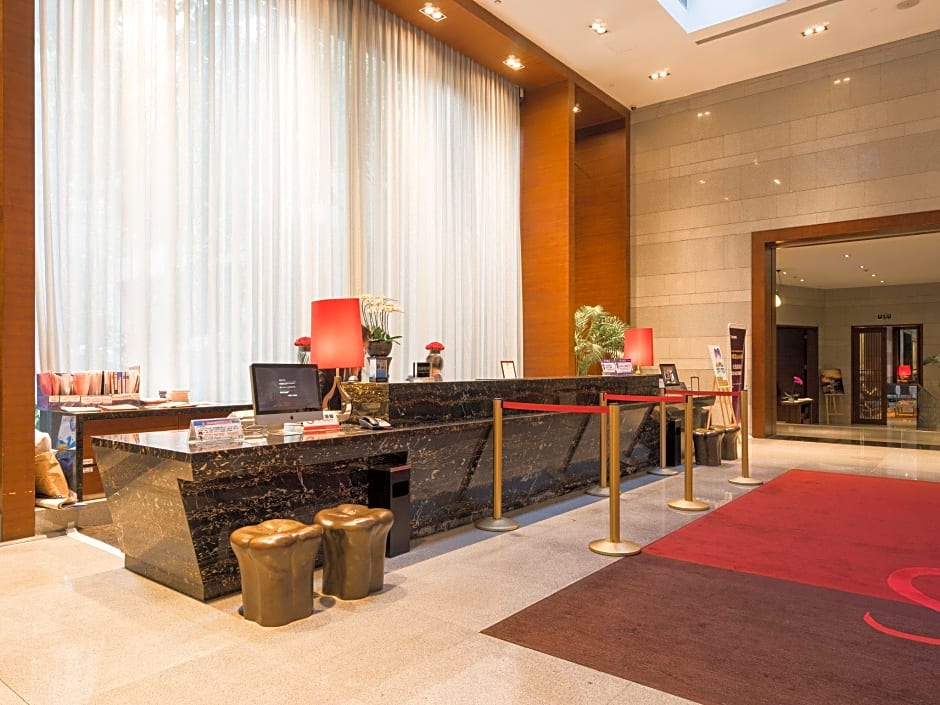 Royal Tulip Luxury Hotel Carat - Guangzhou