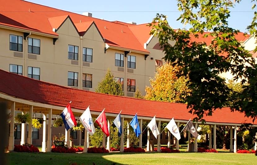 The Branson Hillside Hotel