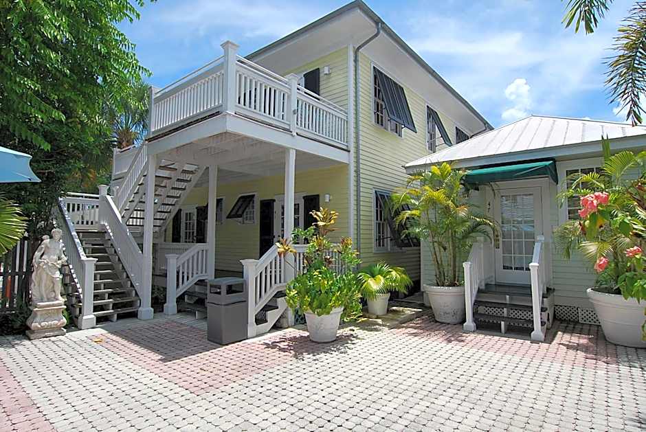The Cabana Inn