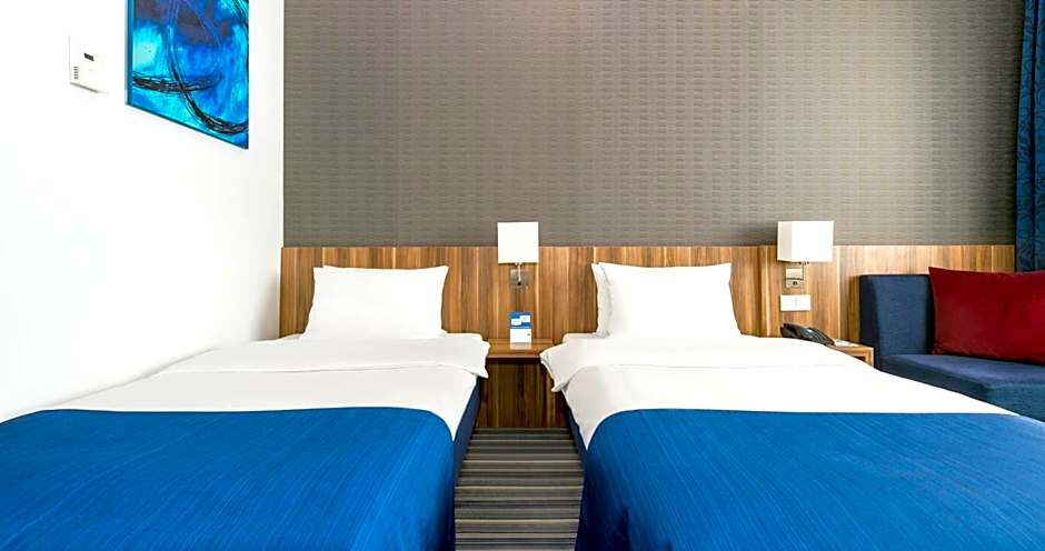 Holiday Inn Express Bremen Airport By IHG