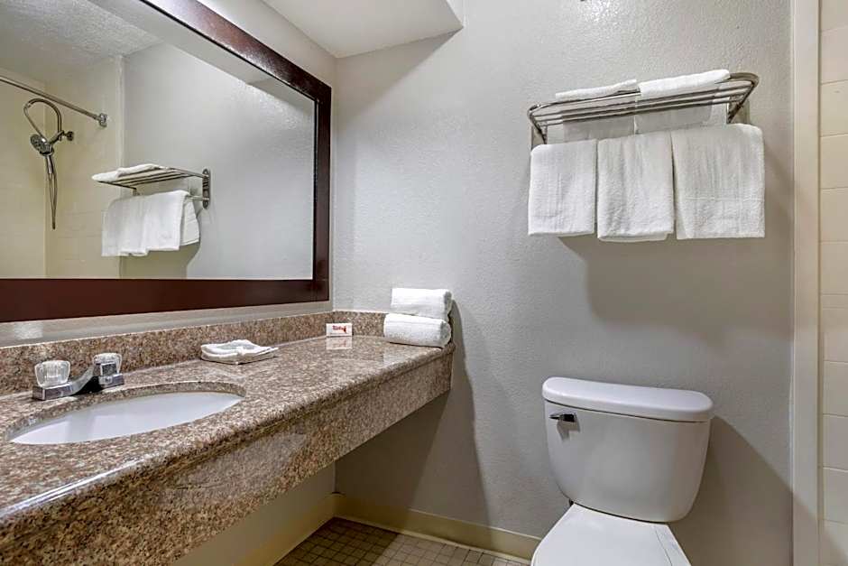 Red Roof Inn La Marque