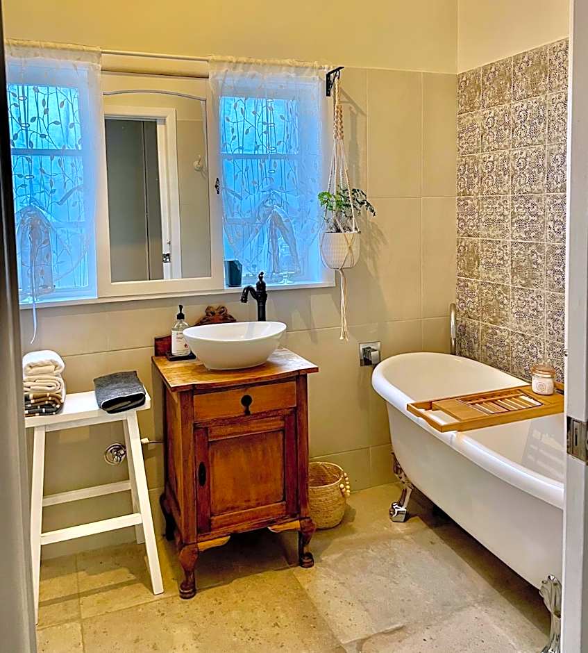 Rosehaven on Rosebud