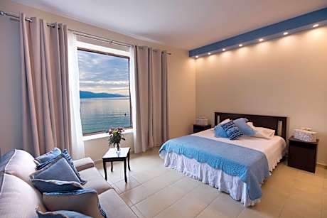 NV Blue Suite Nikiana Lefkada — AV Properties