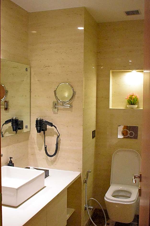 Ramada by Wyndham Aligarh GT Road