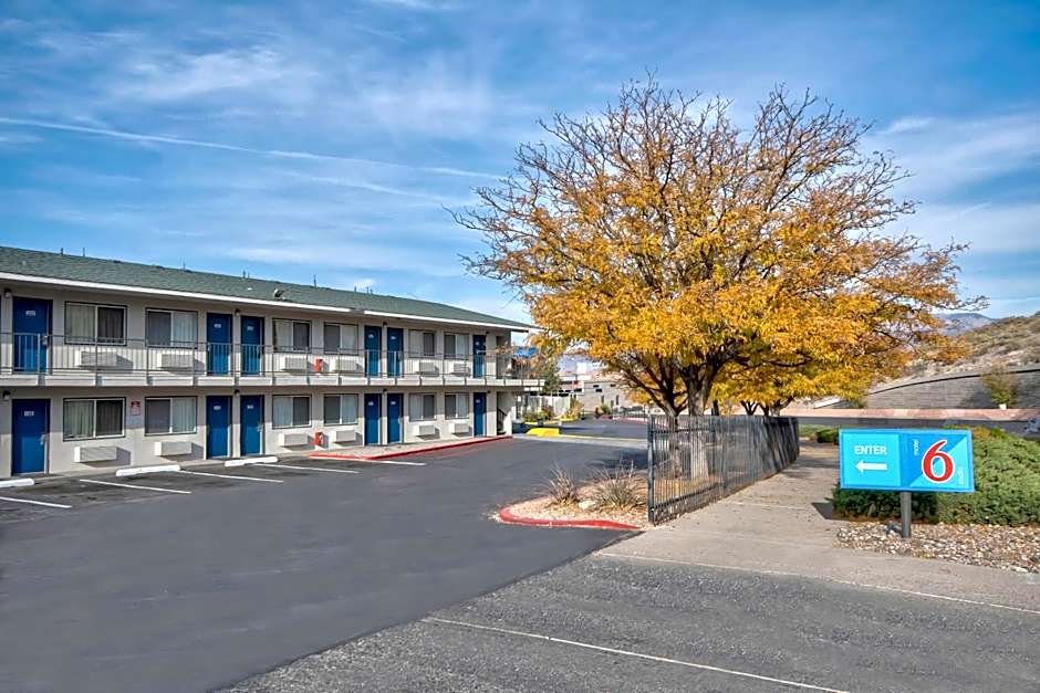 Motel 6-Albuquerque, NM - Midtown