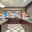 Hampton Inn By Hilton Detroit Roseville