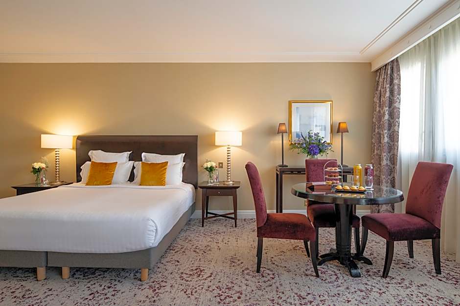 Photo 1 of 4 of Junior Suite