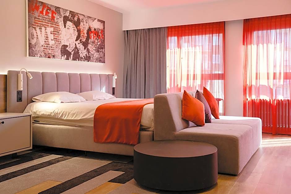 Ostend Hotel