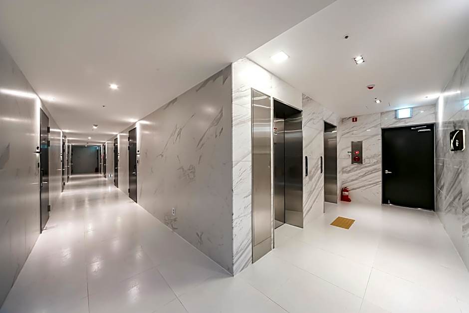 Daegu Dongseongro Hotel Labella