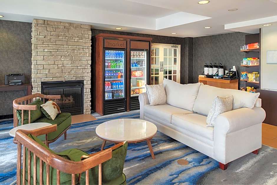 Fairfield Inn & Suites by Marriott Dayton Troy