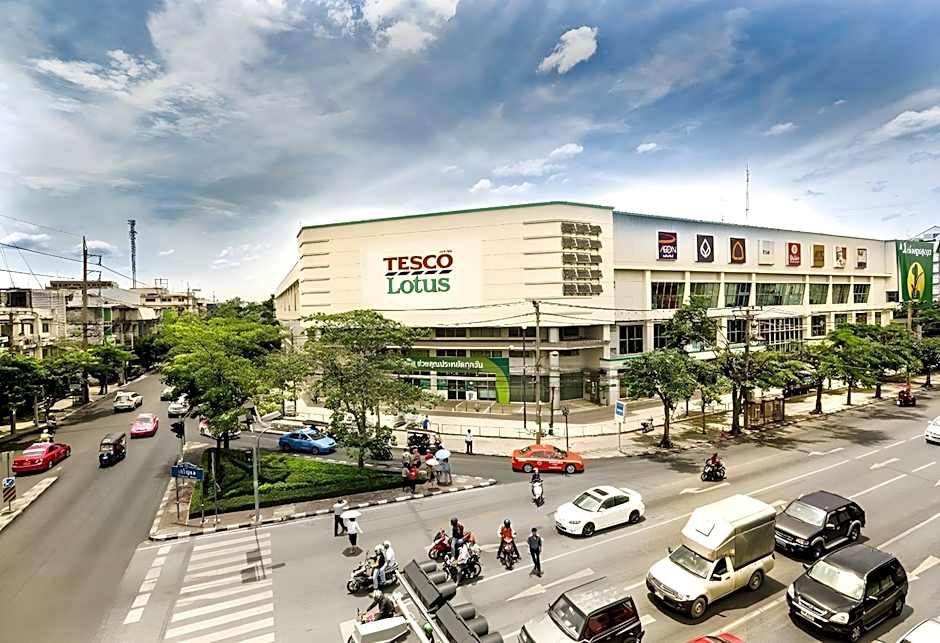 Siam Stadium Hostel