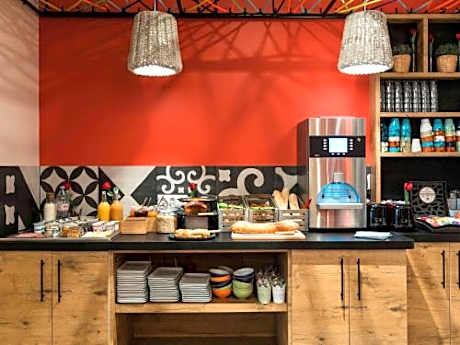 Ibis Styles Lille Centre Grand Place Hotel