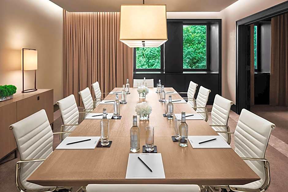 The New York EDITION by Marriott