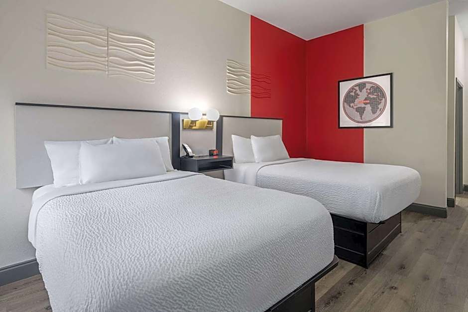 Ramada by Wyndham Locust Grove