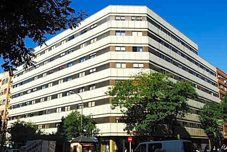 Apartamentos Goya 75