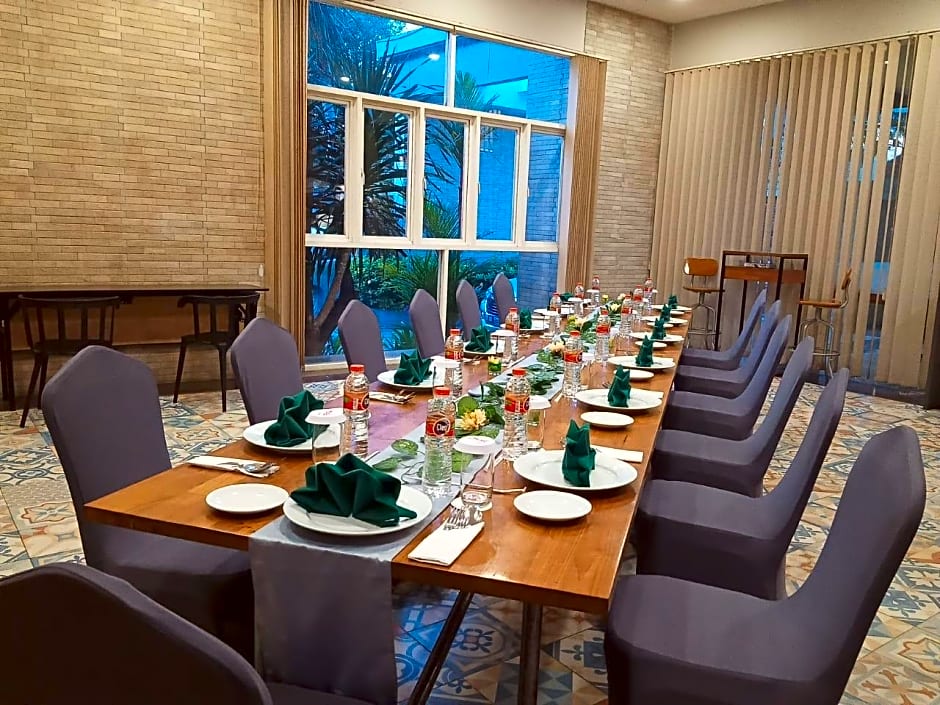 GRAND KOLOPAKING HOTEL