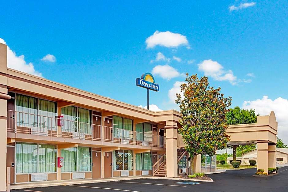 Days Inn by Wyndham Clarksville TN