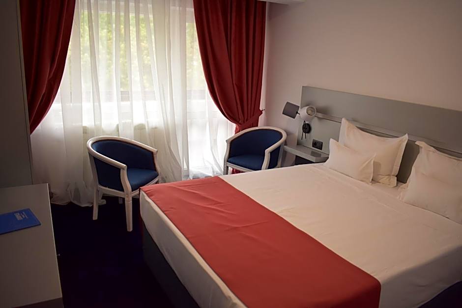 Hotel Europolis