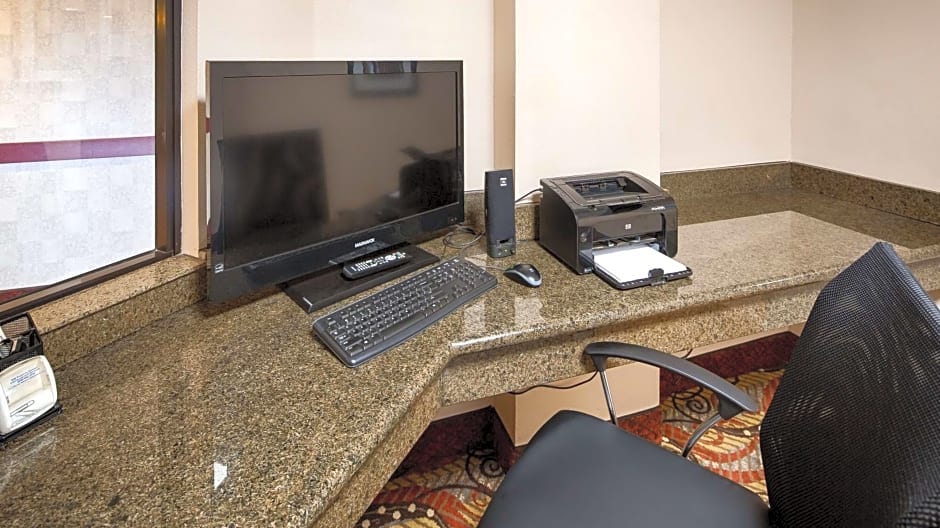 Best Western PLUS Memorial Inn