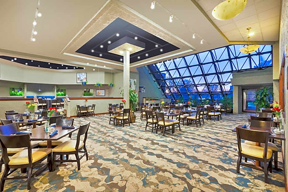 Crowne Plaza Columbus North - Worthington By IHG