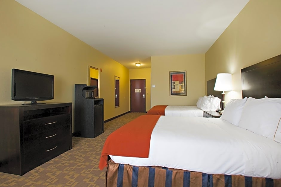 Holiday Inn Express and Suites Snyder By IHG