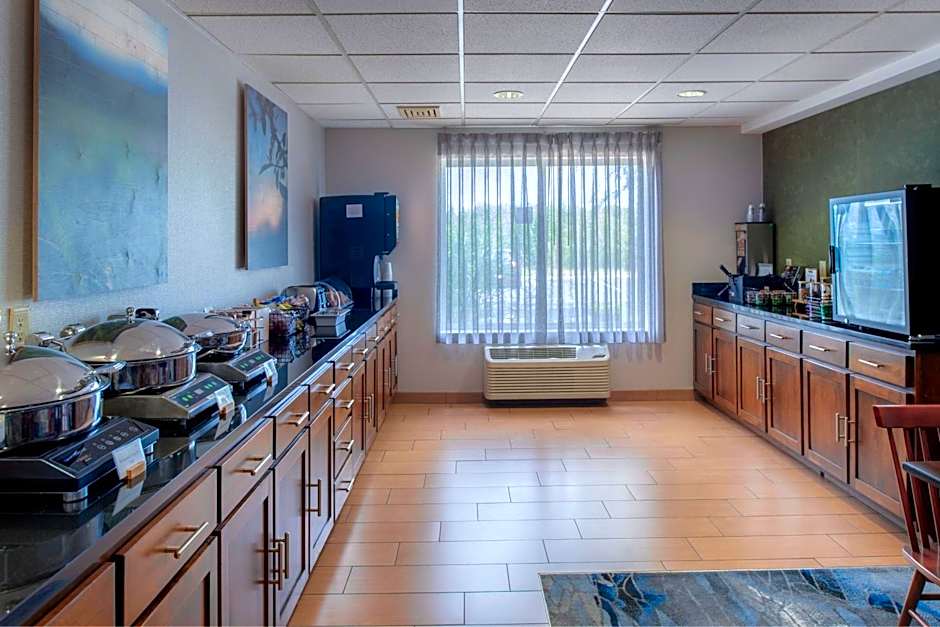 Fairfield Inn & Suites by Marriott Dayton Troy