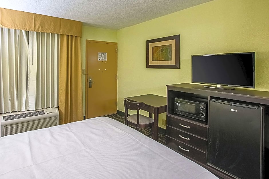 Clarion Inn Columbia Airport