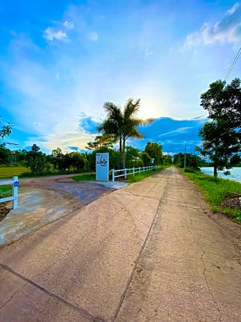 Jamsai Resort