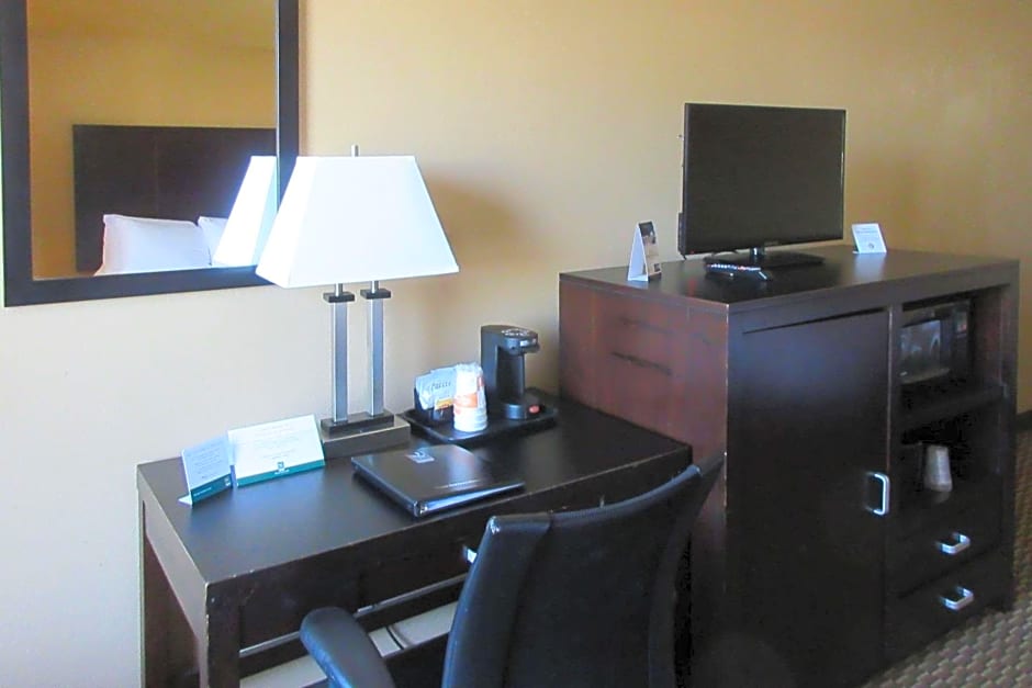 Quality Inn & Suites Cincinnati