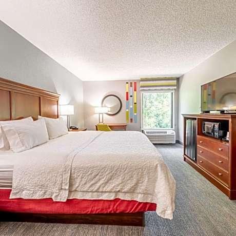 1 Kg Room Exterior Entrance Nonsmoking