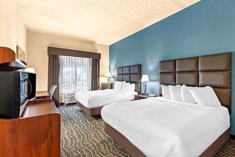 Queen Room with Two Queen Beds - Disability Access