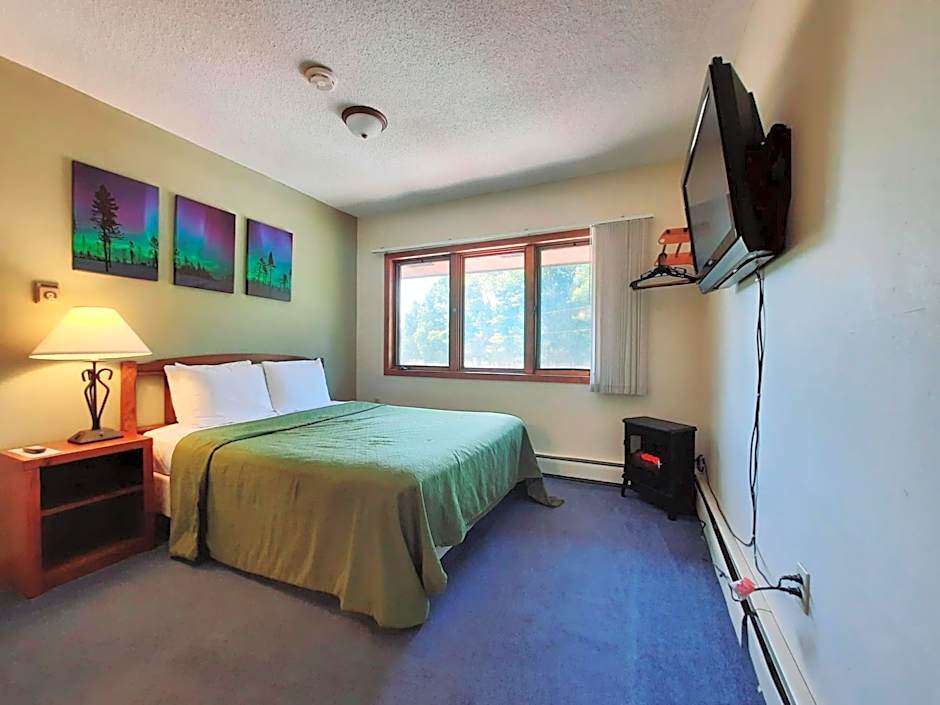 North Ironwood Acres - Black River Lodge