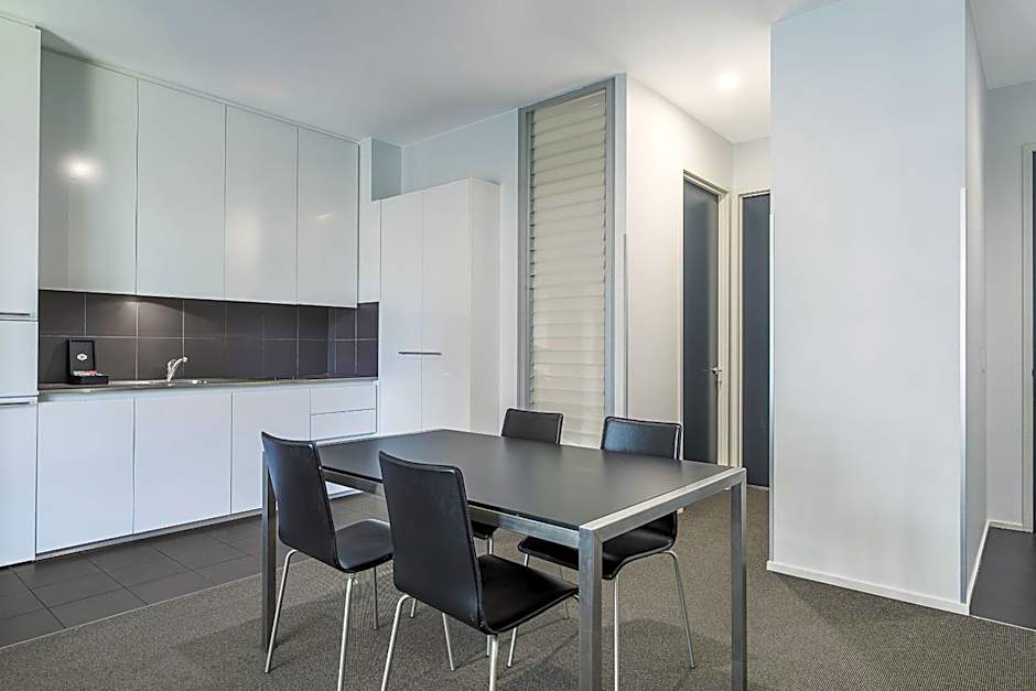 Mantra 100 Exhibition Melbourne