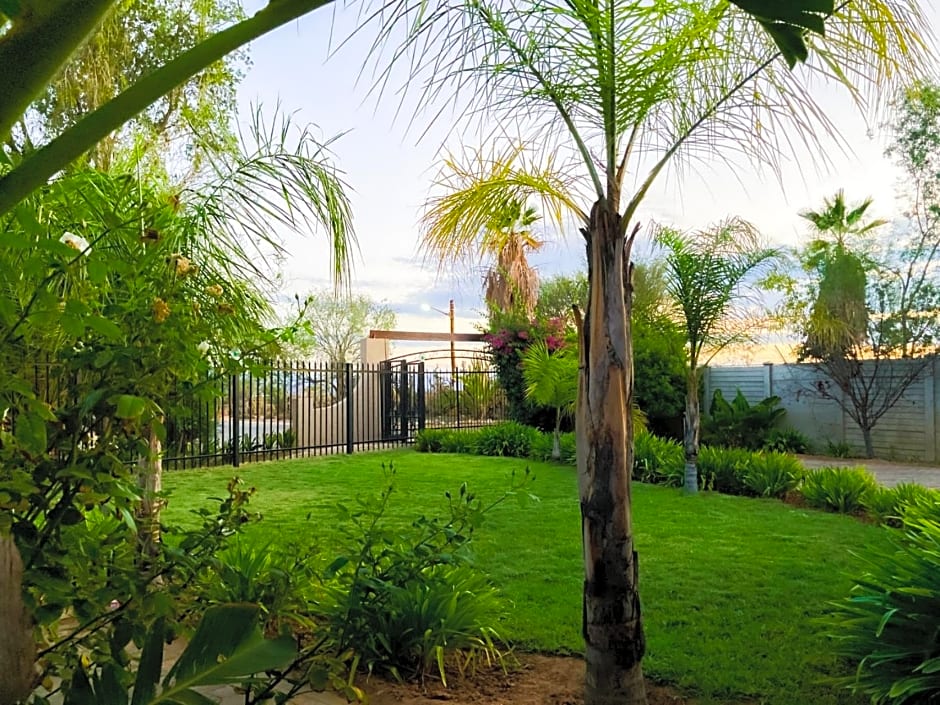 Oppi Draai Guesthouse