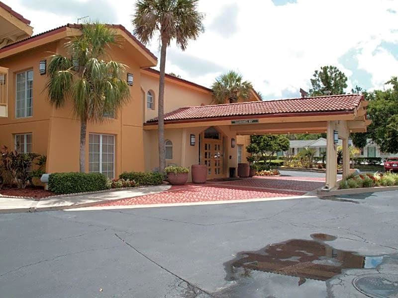 Days Inn by Wyndham Jacksonville Baymeadows