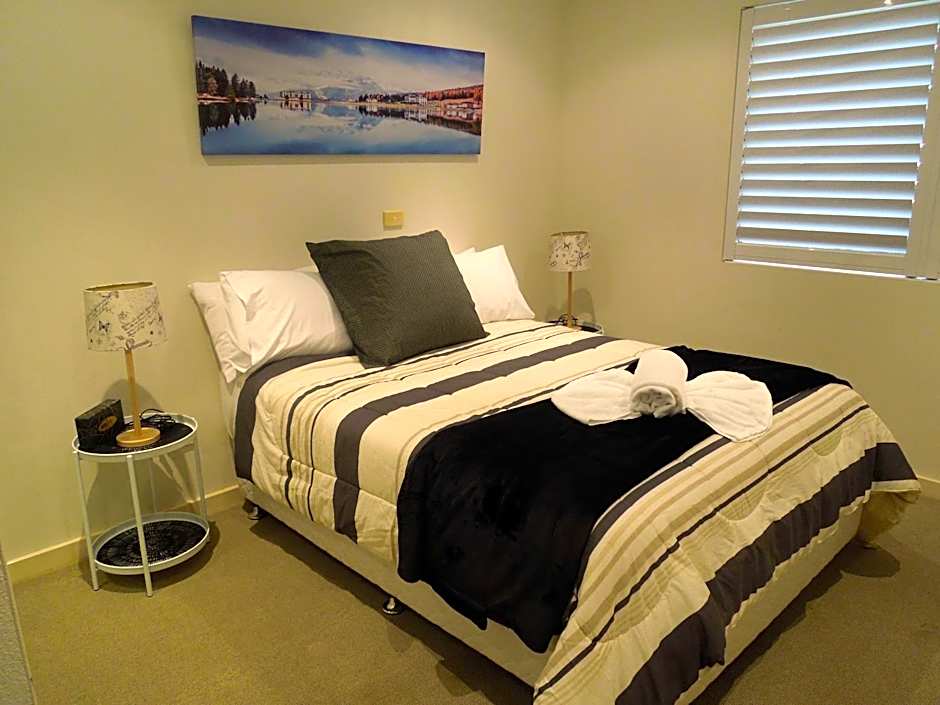 Oceanside Hawks Nest