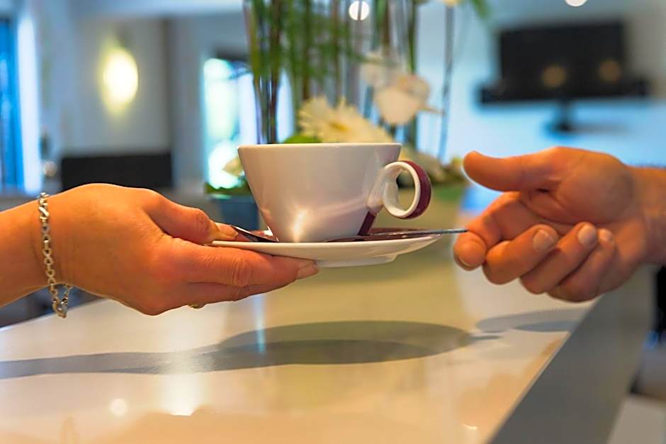 The Originals City, Hotel Le Gayant, Douai (Inter-Hotel)