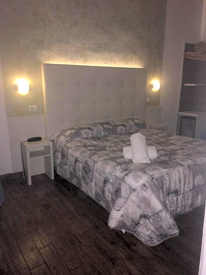 Hotel Piola