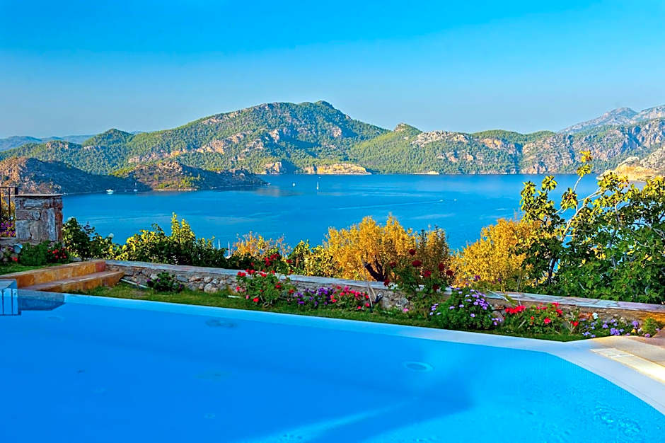 Swan Lake Hotel - Adult Only