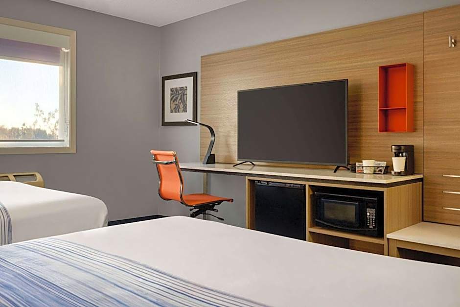 AmericInn by Wyndham Inver Grove Heights Minneapolis
