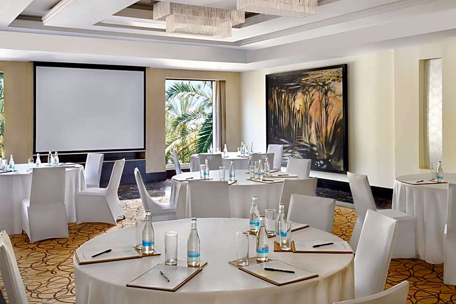 Sankara Nairobi, Autograph Collection