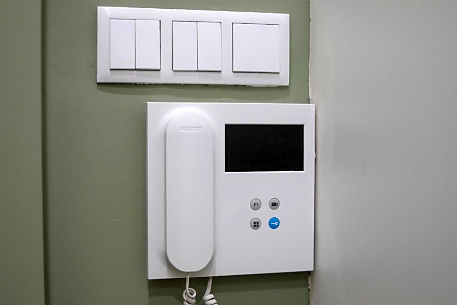 Loios Studios and Apartments