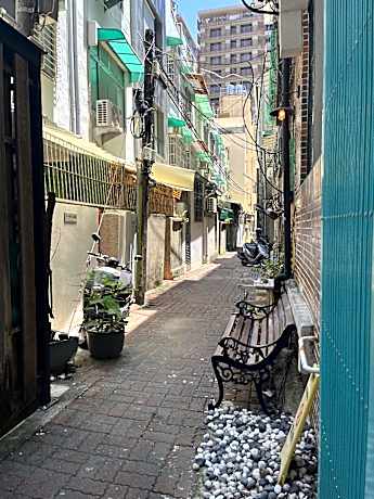 Hinoki Mansion