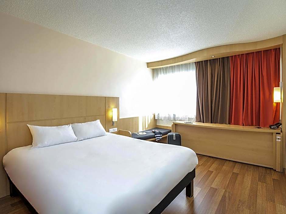 ibis Cavaillon Luberon